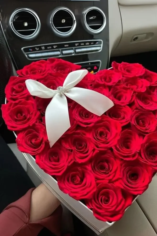 Florenza Rosey Delights Bouquet - Image 2